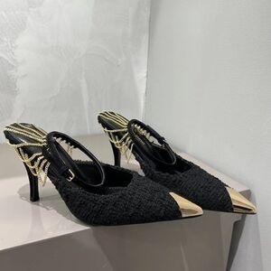 Yves Saint Laurent Heels